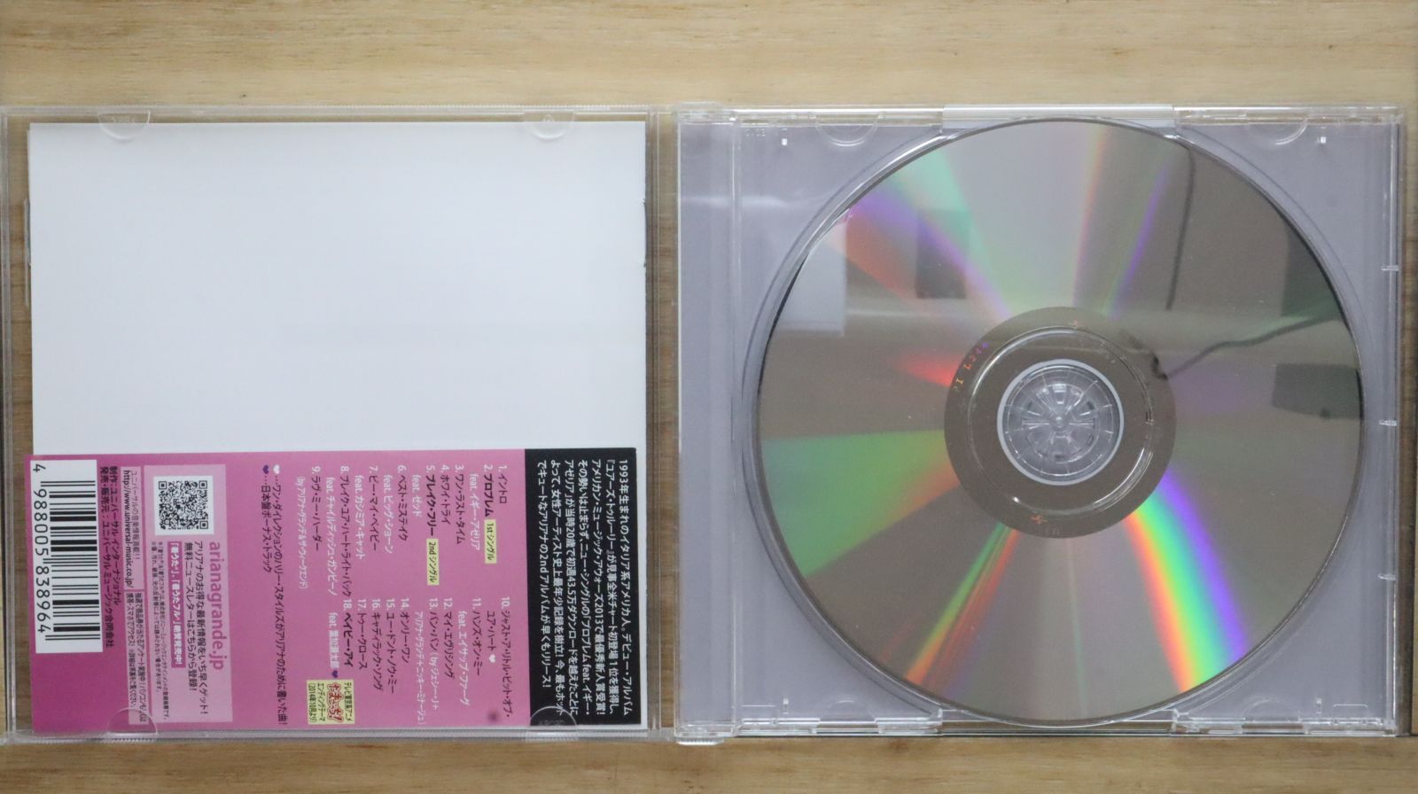 Ariana Grande アリアナグランデ CD DVD 国内盤 2018 JAPAN CD + DVD ARIANA GRANDE SWEETENER W/ BONUS TRACKS FOR