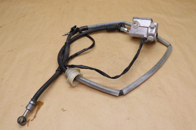 スズキ RH250 SJ11B フロントブレーキマスター　ジャンク品 S219-7