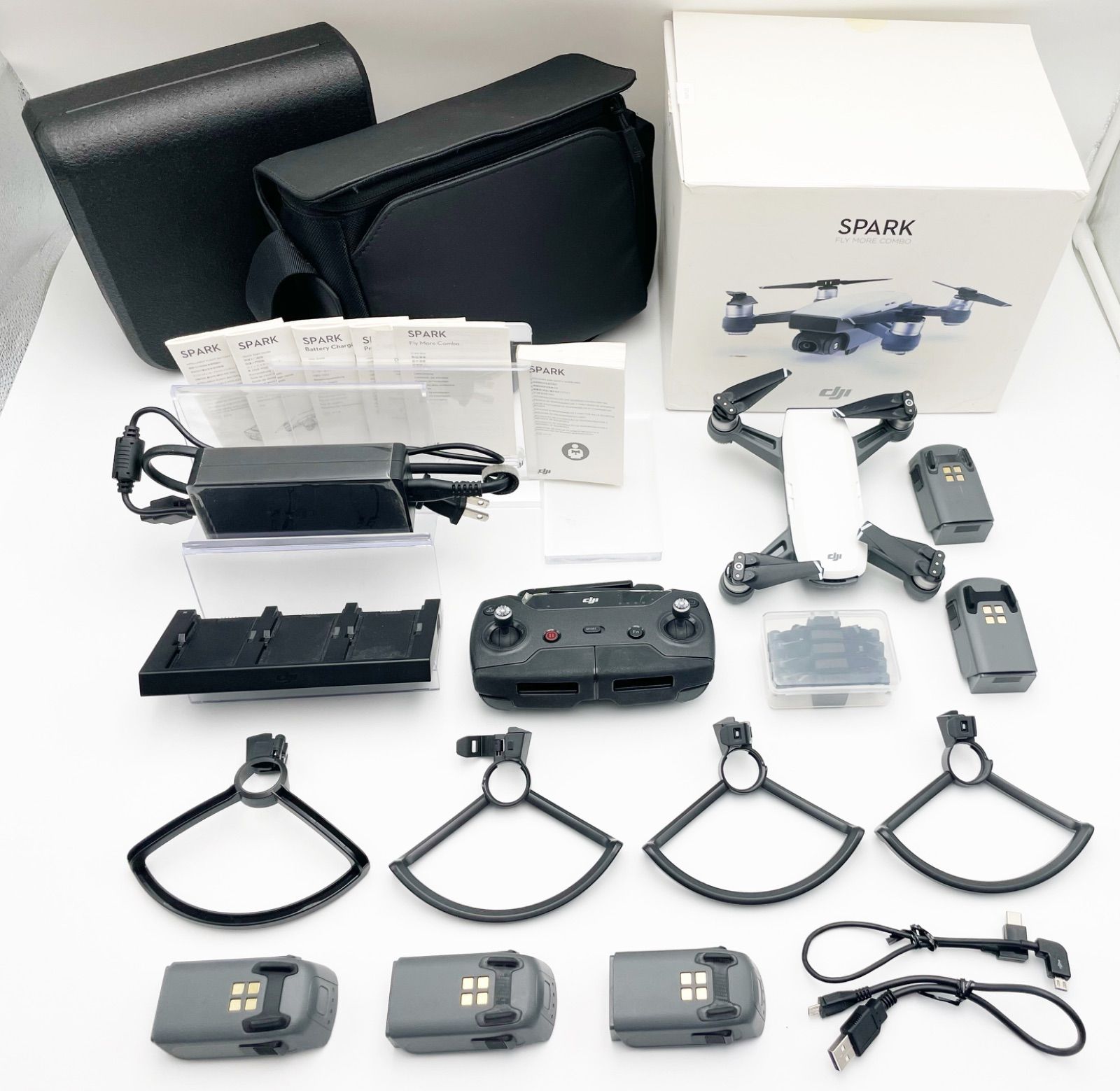 DJI 】収納ケース付き spark フライモアコンボセット DJI Spark DJI 】収納ケース付き spark フライモアコンボセット DJI Spark