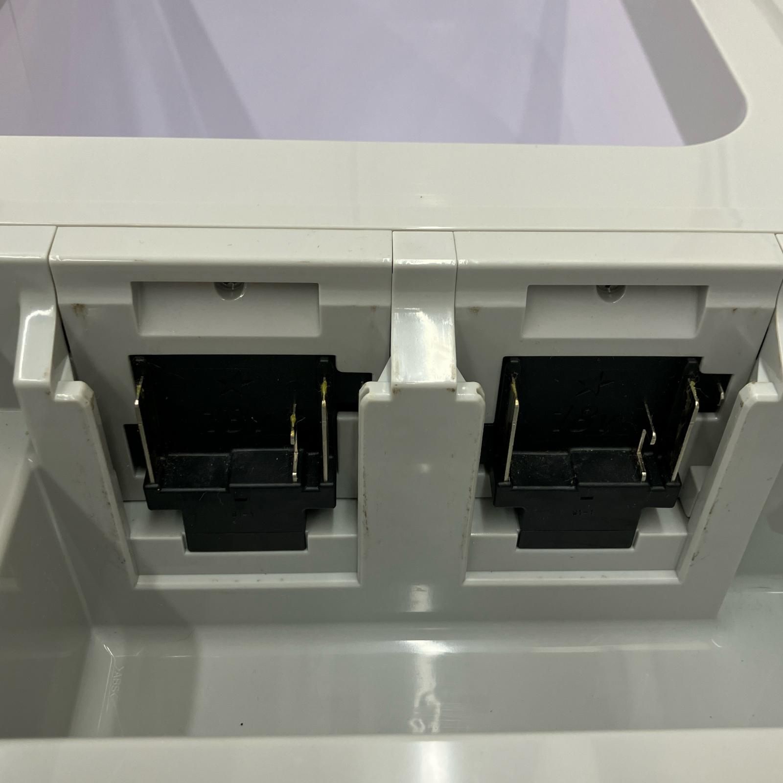 MAKITA マキタ 保冷温庫 20L CW180D ブルー 18v|100v アダプター シガーソケット付 WWW_USTAUSTRALIA_COM_AU