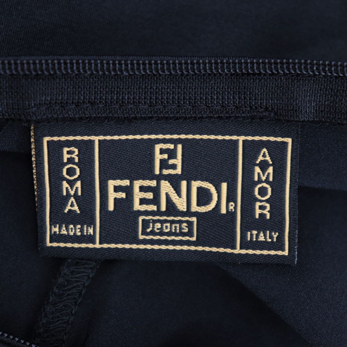 FENDI Roma Amor ジャージワンピース ロゴ FF柄 FENDI Roma Amor ジャージワンピース ロゴ FF柄