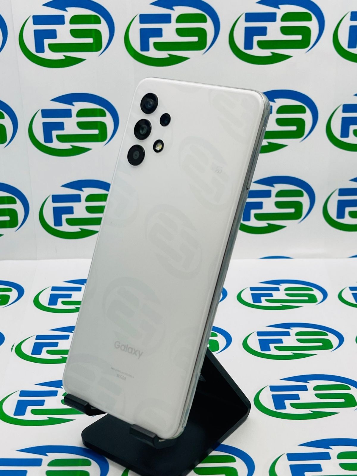 SAMSUNG - SAMSUNG Galaxy A32 5G SCG08 オーサム ホワイト サムスン Galaxy A32 5G SCG08 au [オーサムホワイト] 価格比較