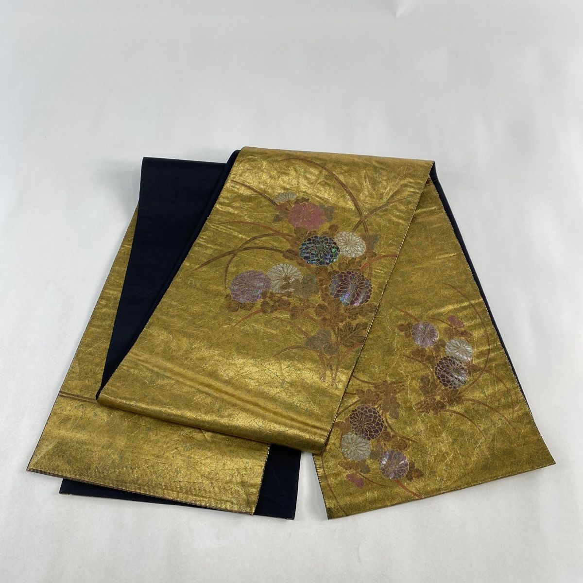 袋帯 流行ら 美品 名品 辻が花柄 金銀糸 箔 灰緑 お太鼓柄 正絹 【中古】
