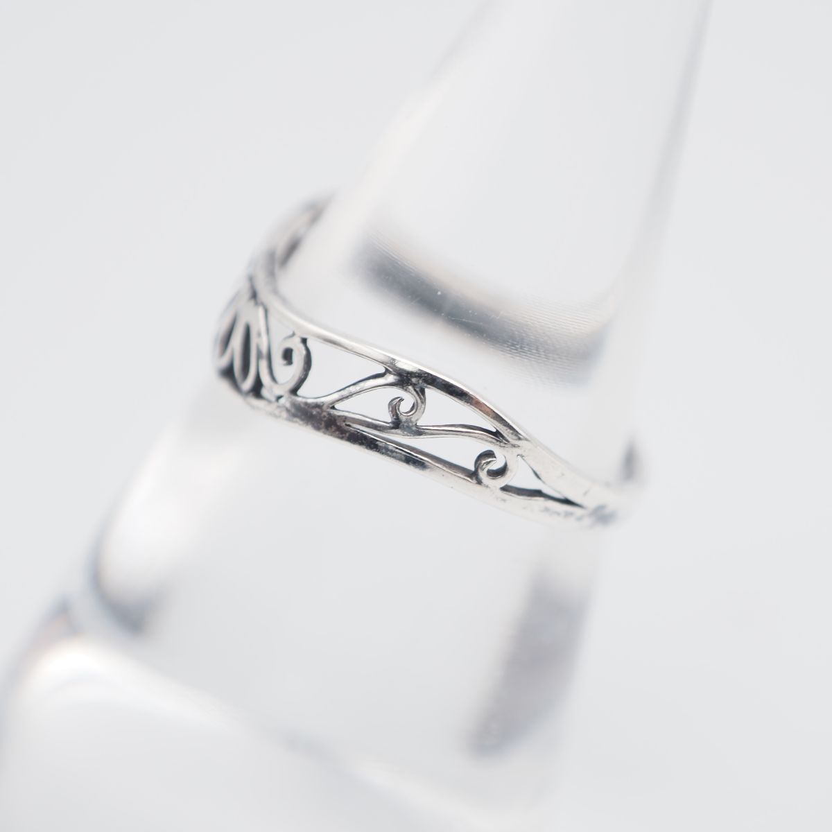 A164 レトロ アンティーク ヴィンテージスタイル リング Silver刻印 英国イギリス製ヴィンテージイニシャルRモノグラム彫刻印台