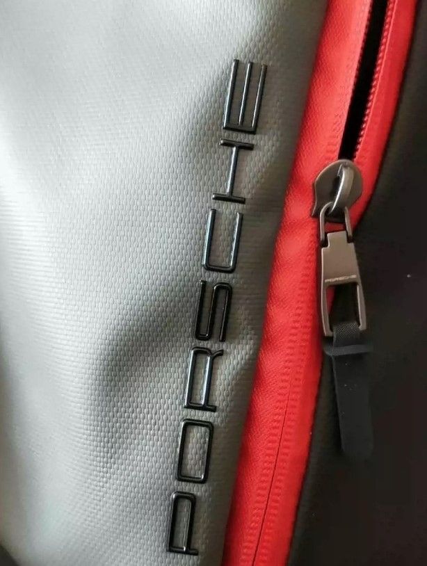 正規品，100%新品 ポルシェ バックパック 純正 リュックサック バッグ