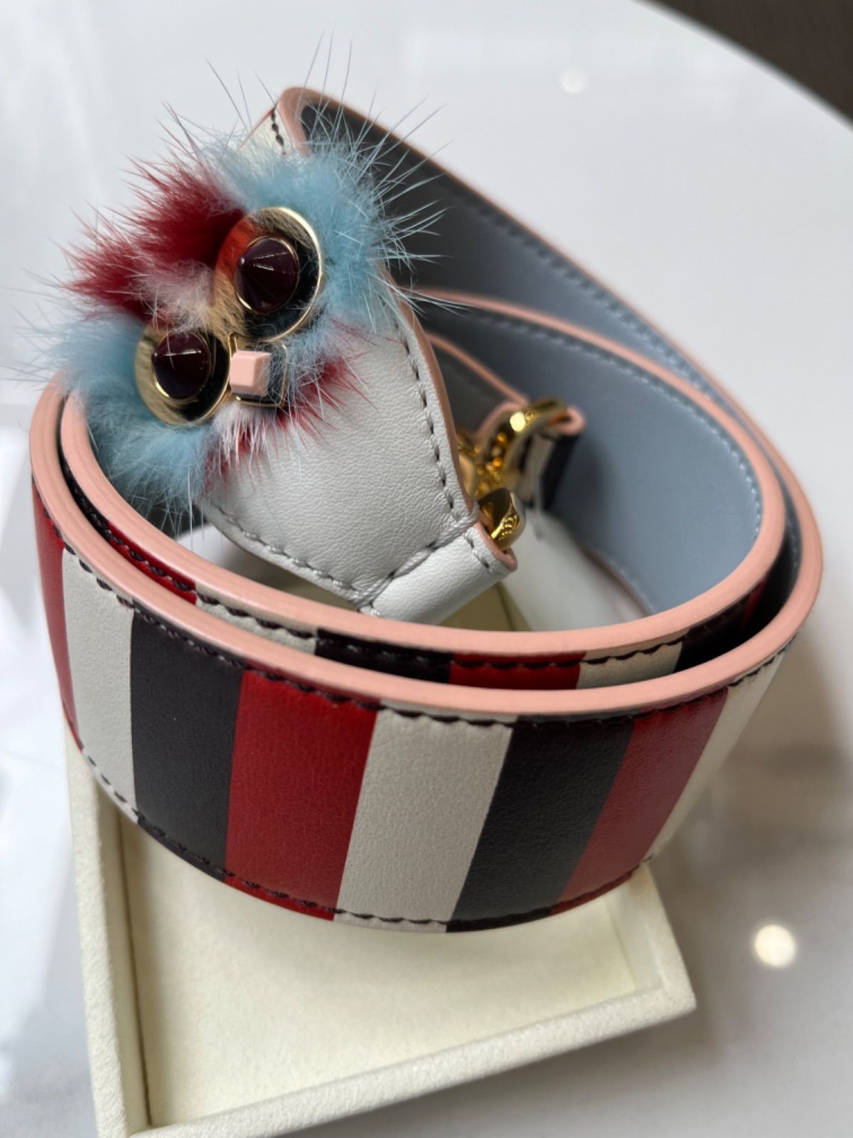 フェンディ ストラップユー モンスター 梟 - メルカリ