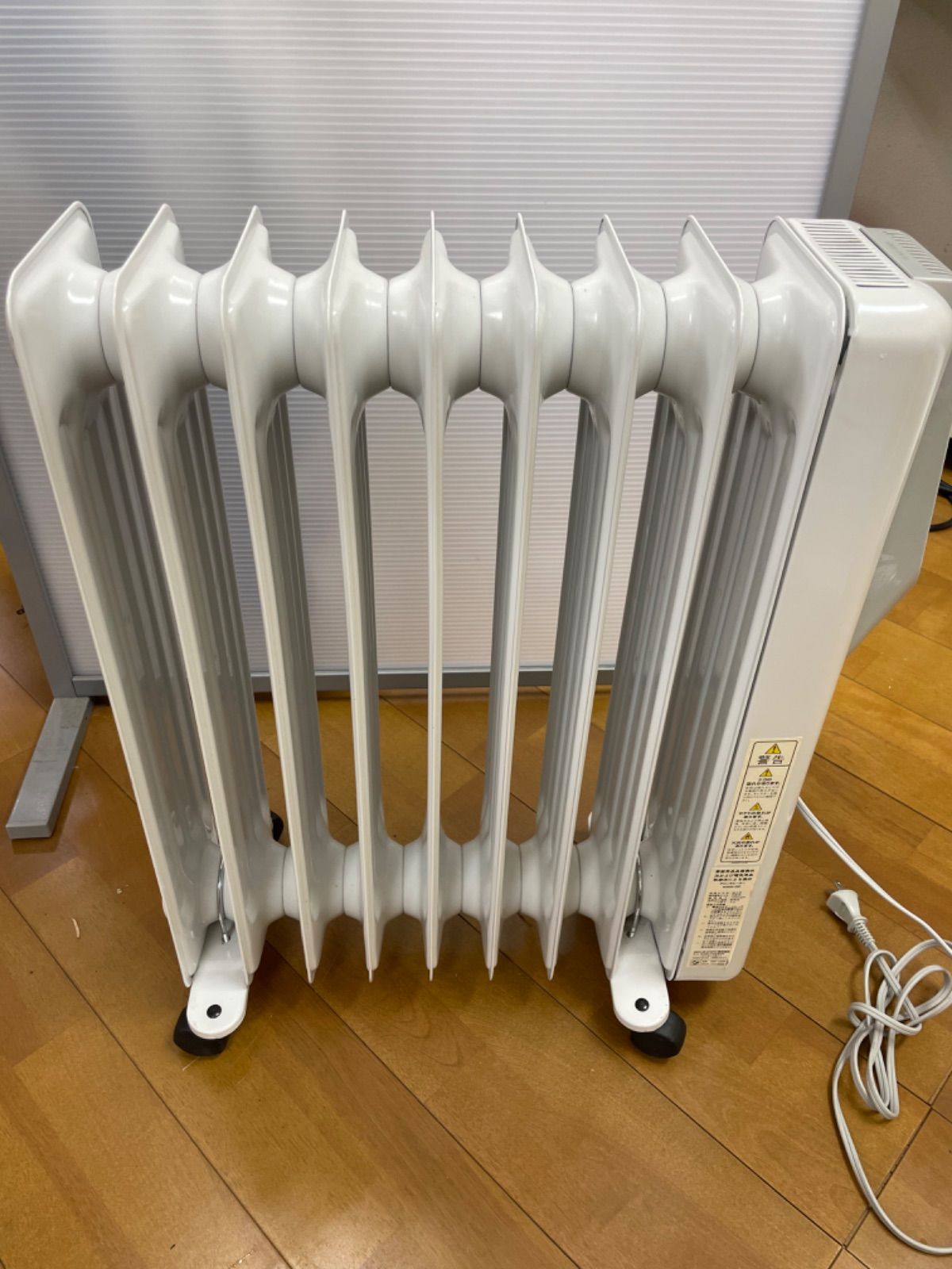 デロンギ オイルヒーターW390912SD - メルカリ