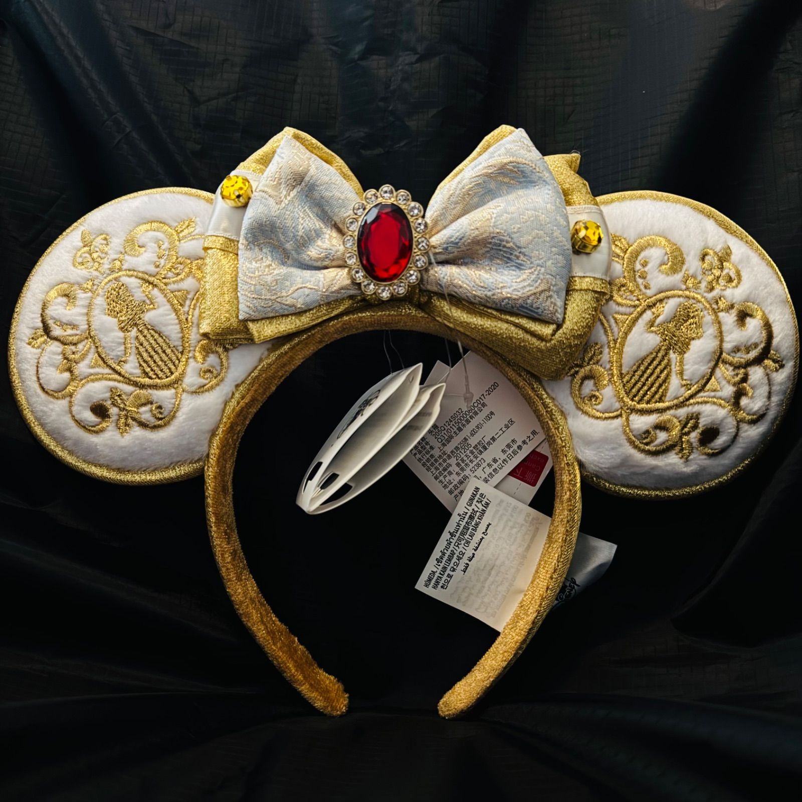 新品未使用】日本未発売 白雪姫 カチューシャ 上海ディズニー