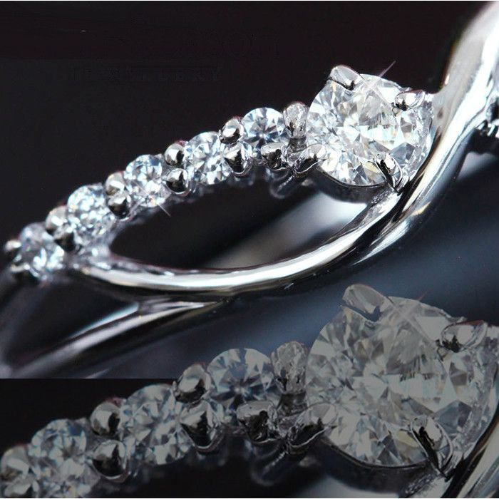 ジュエリーケース付 ダイヤモンド スワロフスキー リング 0.1ct Pt100 