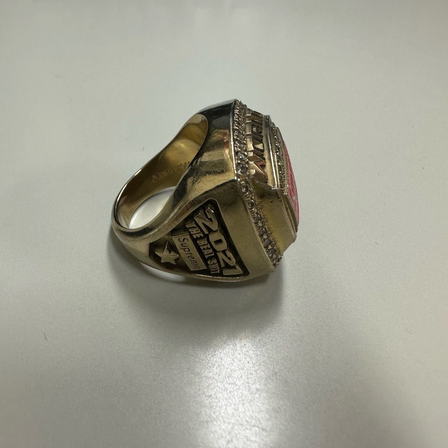 Supreme SUPREME シュプリーム 21SS×Jostens Champion Ring