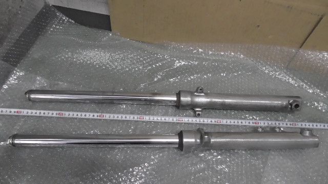 マグナ50 AC13 の フロントフォーク 1760061760 WWW_SUPERTOOLSSHOP_NL