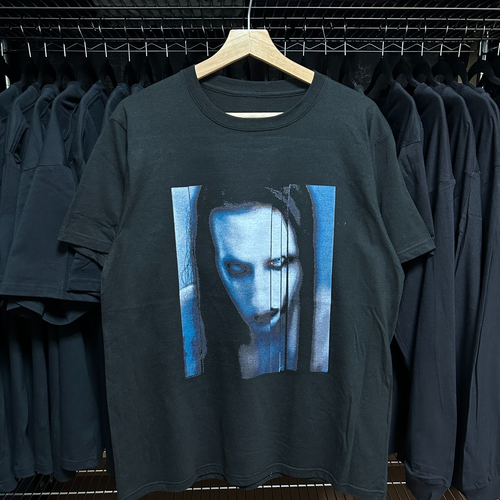 即発】マリリンマンソン 両面プリント バンド Tシャツ XL BB015 - メルカリ