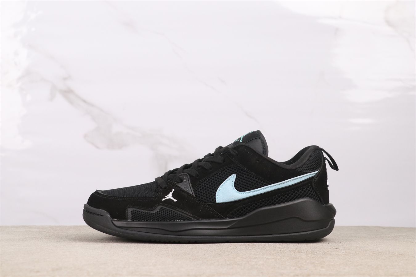 今日特価】Nike エアナイキ Air Jordan エアジョーダン CMFT Era