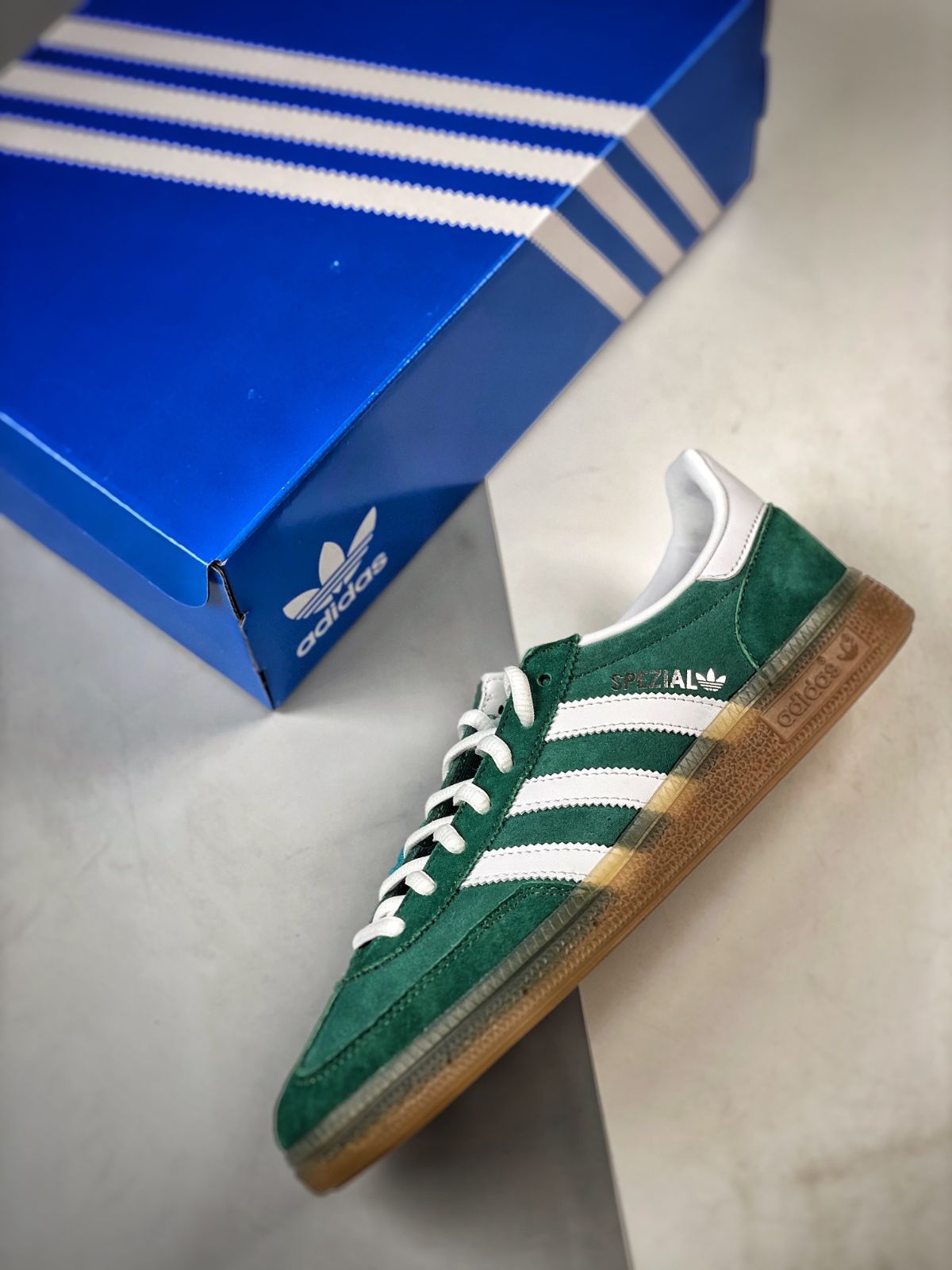 新品 Adidas originals Handball SPEZIAL OG 男女兼用 グリーン  23.5-28cm スニーカー