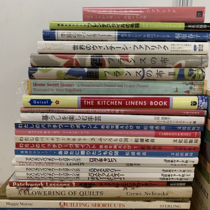 ■01)【同梱不可】キルト・パッチワークなど 手芸の本・洋書 まとめ売り約35冊大量セット/ハンドメイド/ヴィンテージ/作り方/裁縫/B □01)【同梱不可】キルト・パッチワークなど 手芸の本・洋書