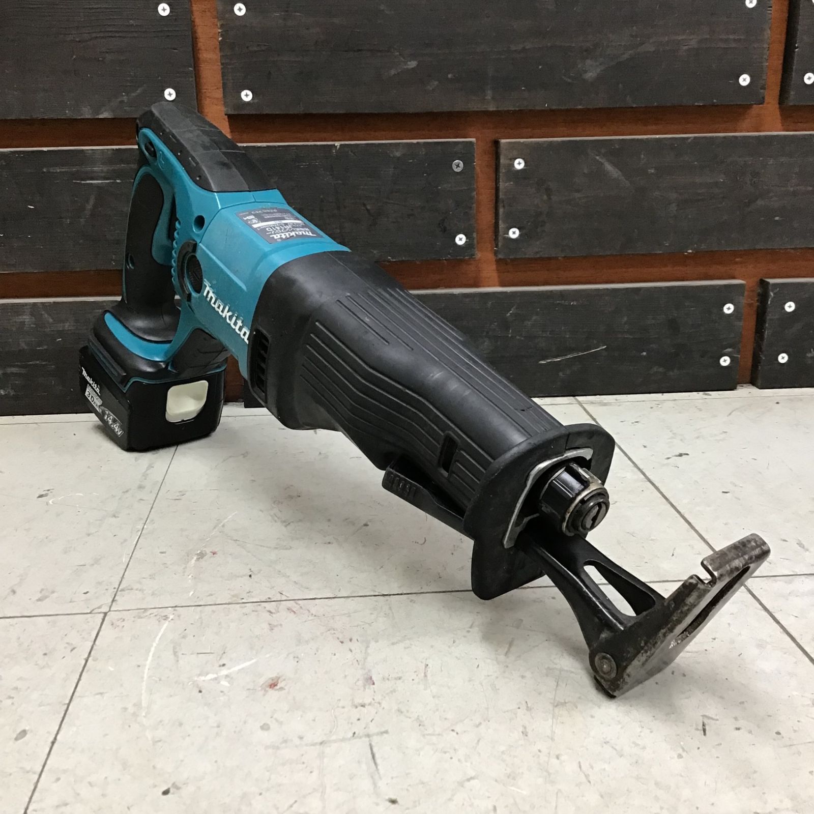 コードレスレシプロソー JR141DRF