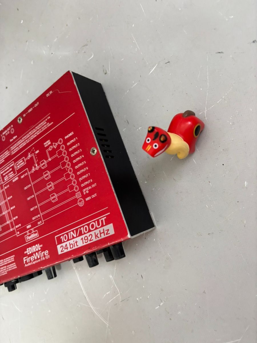 ローランド　FA-101 オーディオインターフェース　ハイレゾ ローランド、24bit/192kHz対応FireWireオーディオインターフェイス