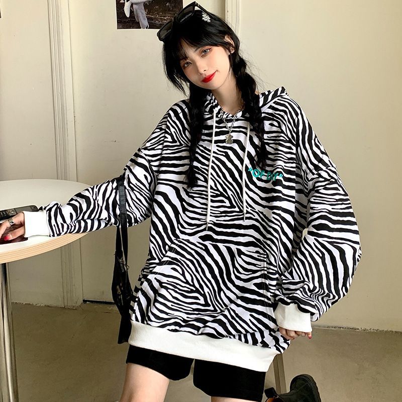 Supreme ゼブラ柄 トレーナー Supreme ボックスロゴ ゼブラ柄