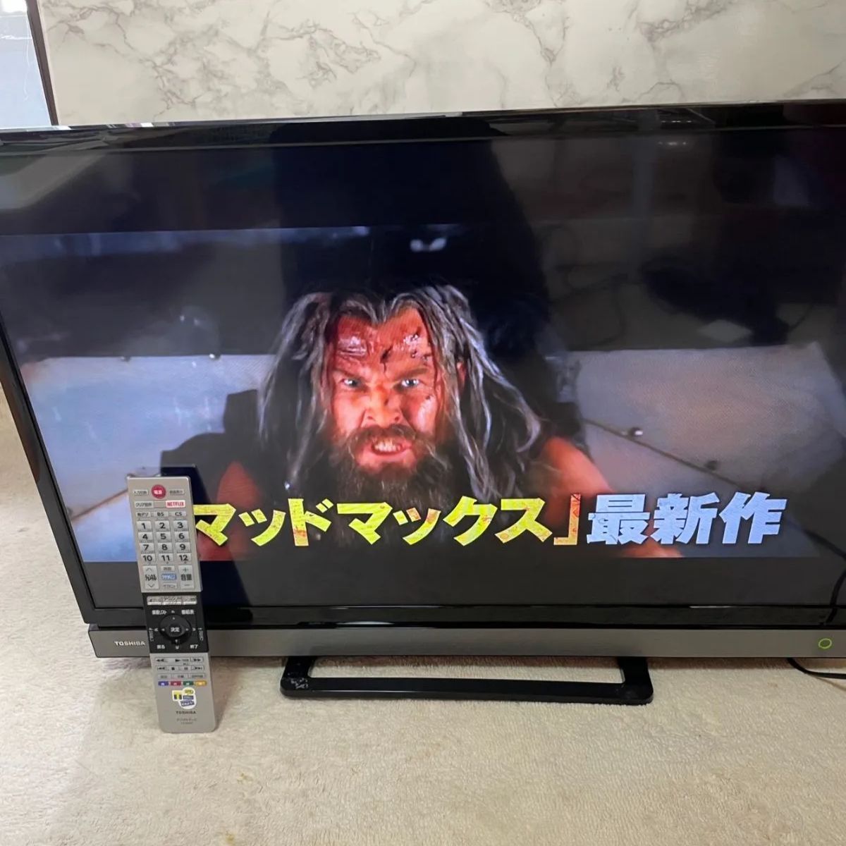 東芝32型液晶カラーテレビREGZA32V30 - メルカリ