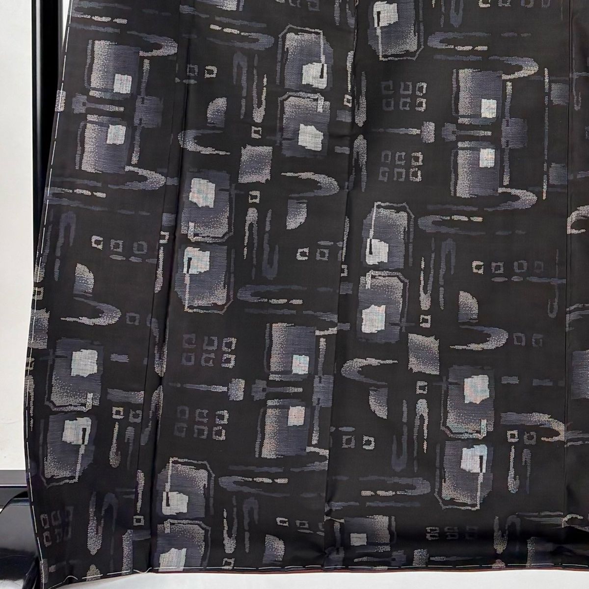 大島紬 身丈171.5cm 裄丈72cm L 袷 純泥染 ほていや 証紙 幾何学模様  