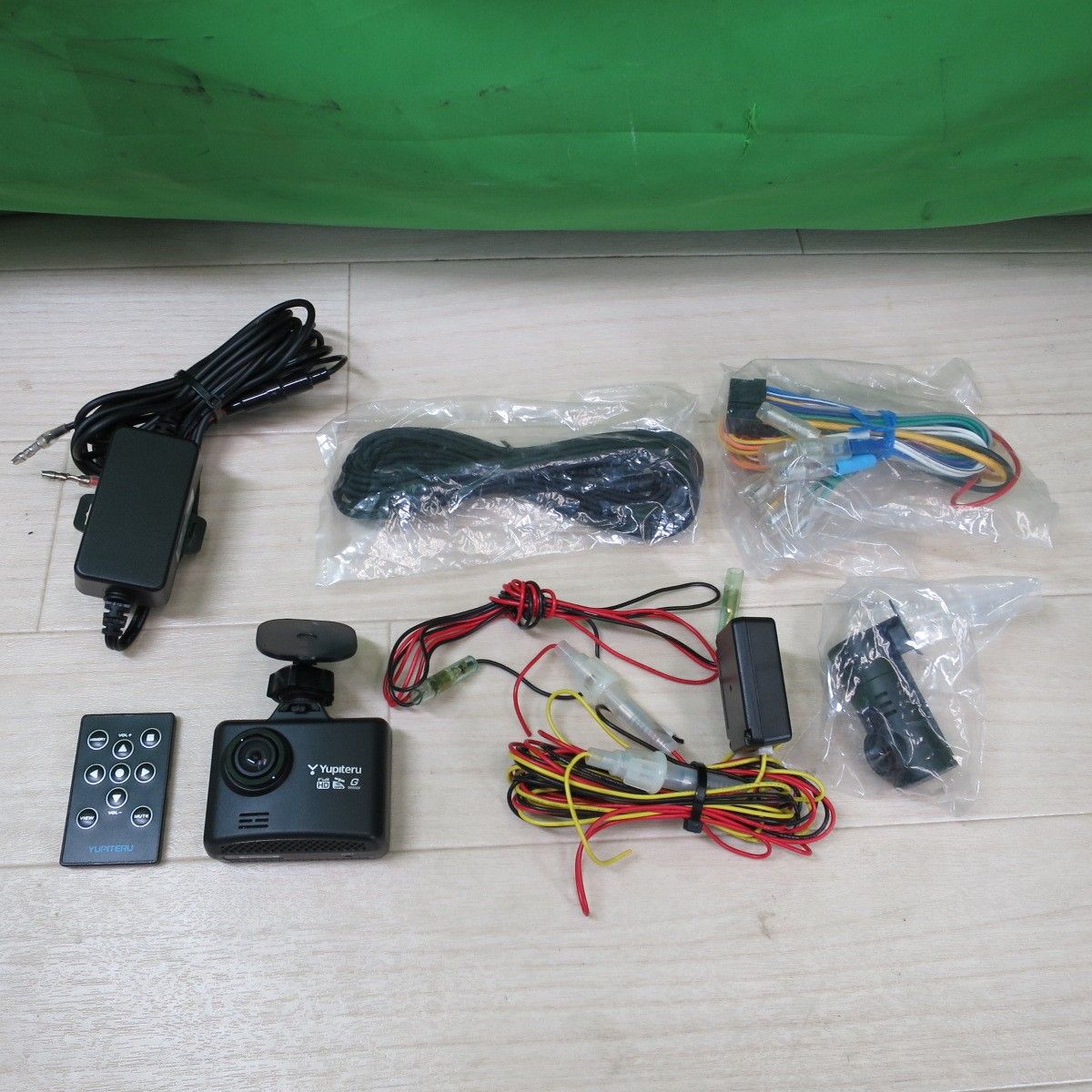 付き ユピテル 前後 2カメラ ドライブレコーダー DRY-TW7600 GES-5015G-5M4 ドラレコ YUPITERU