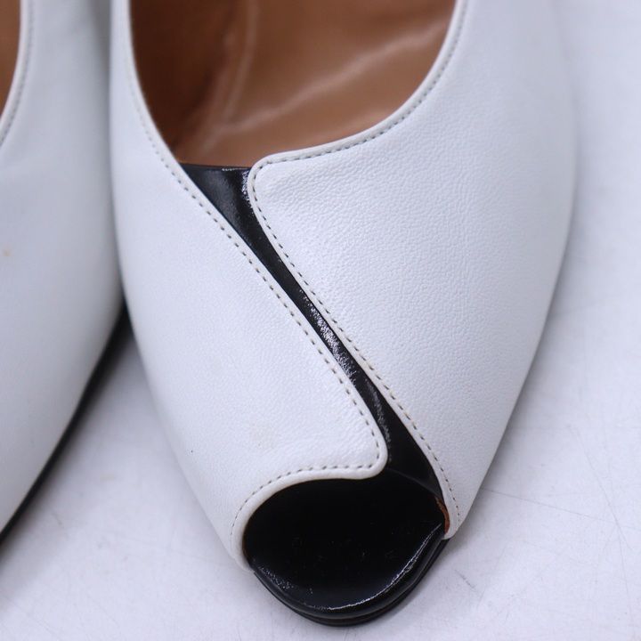 ジバンシー パンプス オープントゥ ブランド シューズ 靴 白  