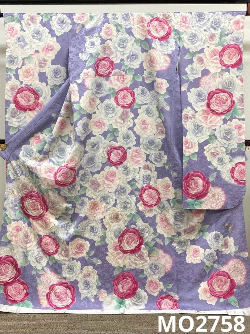 ブランド振袖 松田聖子 豪華 刺繍 金駒 金彩 薔薇 身丈167cm 躾糸付き