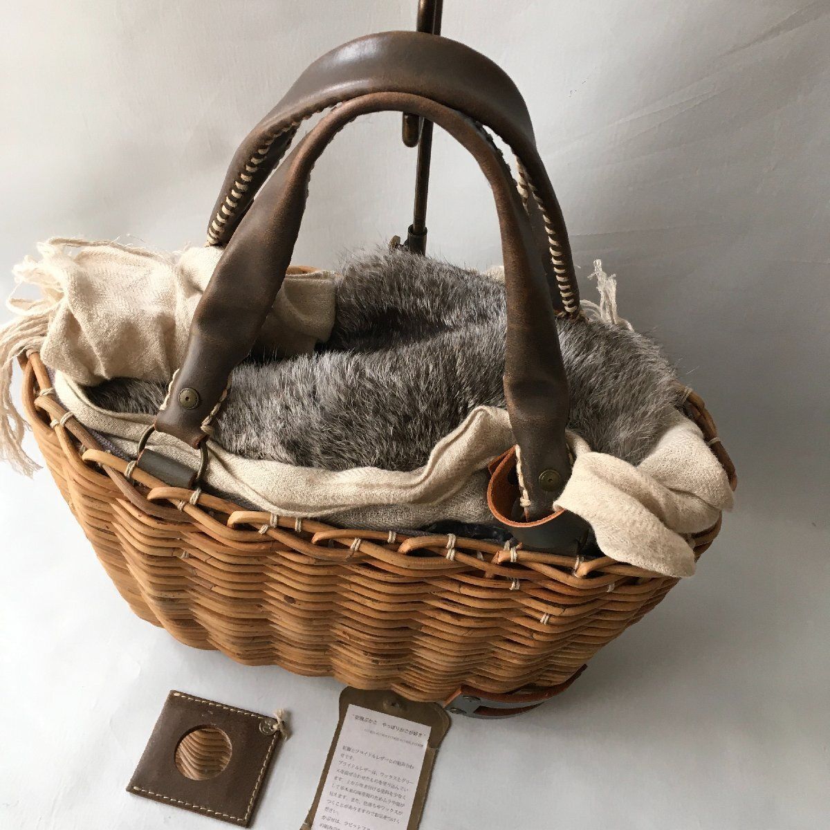 美品 ebagos (エバゴス) 完売 ブライドルレザー 紅藤 カゴ バッグ 