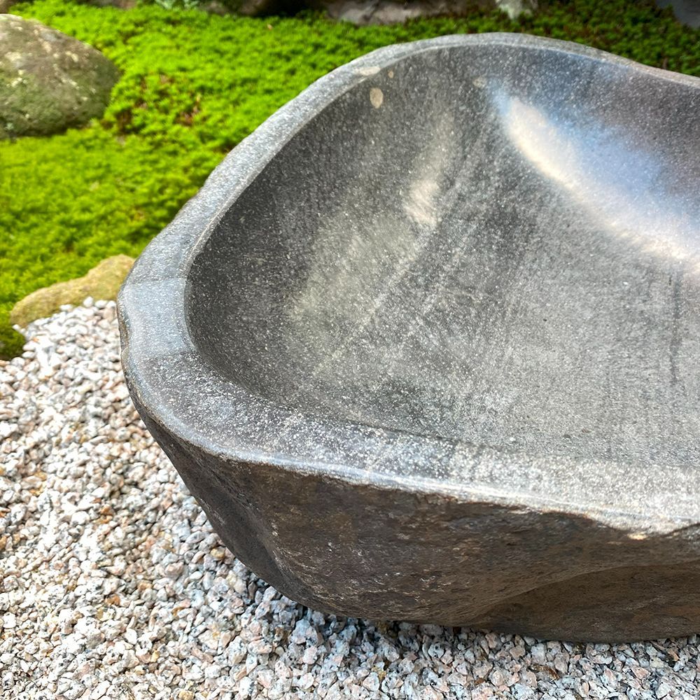 天然石 手水鉢 つくばい 睡蓮鉢 水鉢 蹲 水盤 坪庭 和風 庭園 おしゃれ