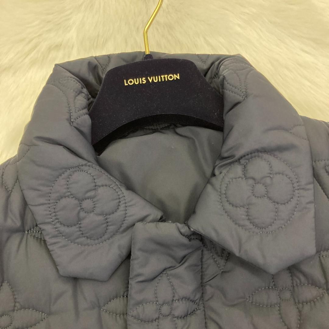 ルイヴィトン　モノグラム　パデッドライトブルゾン　48 ネイビー　ジャケット ルイヴィトンモノグラムパデッドライトブルゾン48 ネイビージャケット