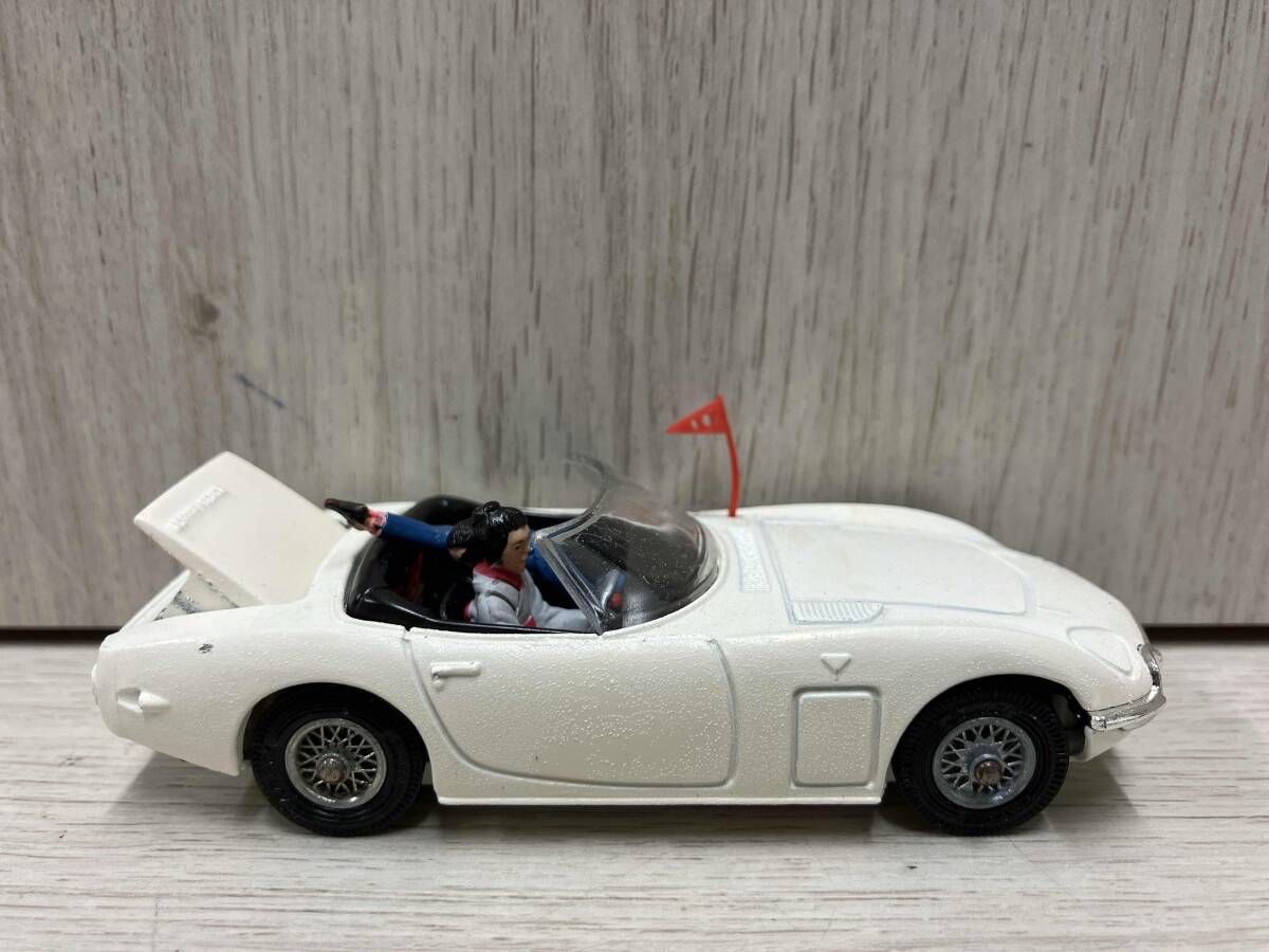 CORGI TOYS JAMES BOND TOYOTA 2000GT 007は二度死ぬ コーギー