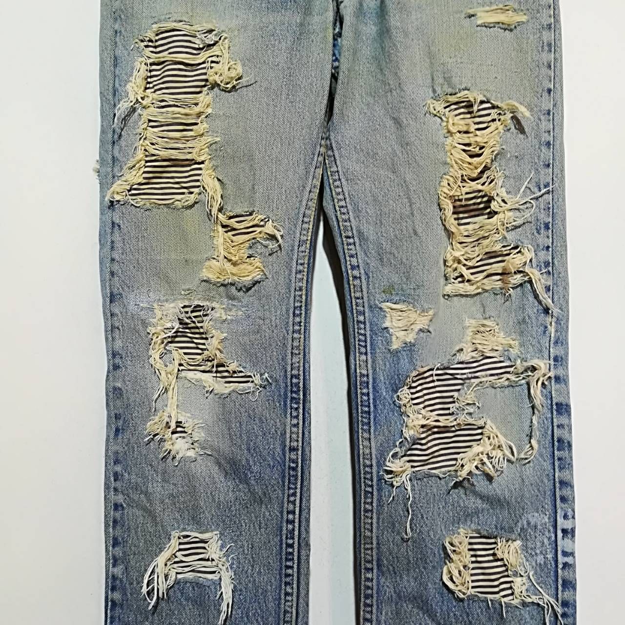 新品★タグ付き　リーバイス　Levi's ダメージデニム　ジーンズ デニム