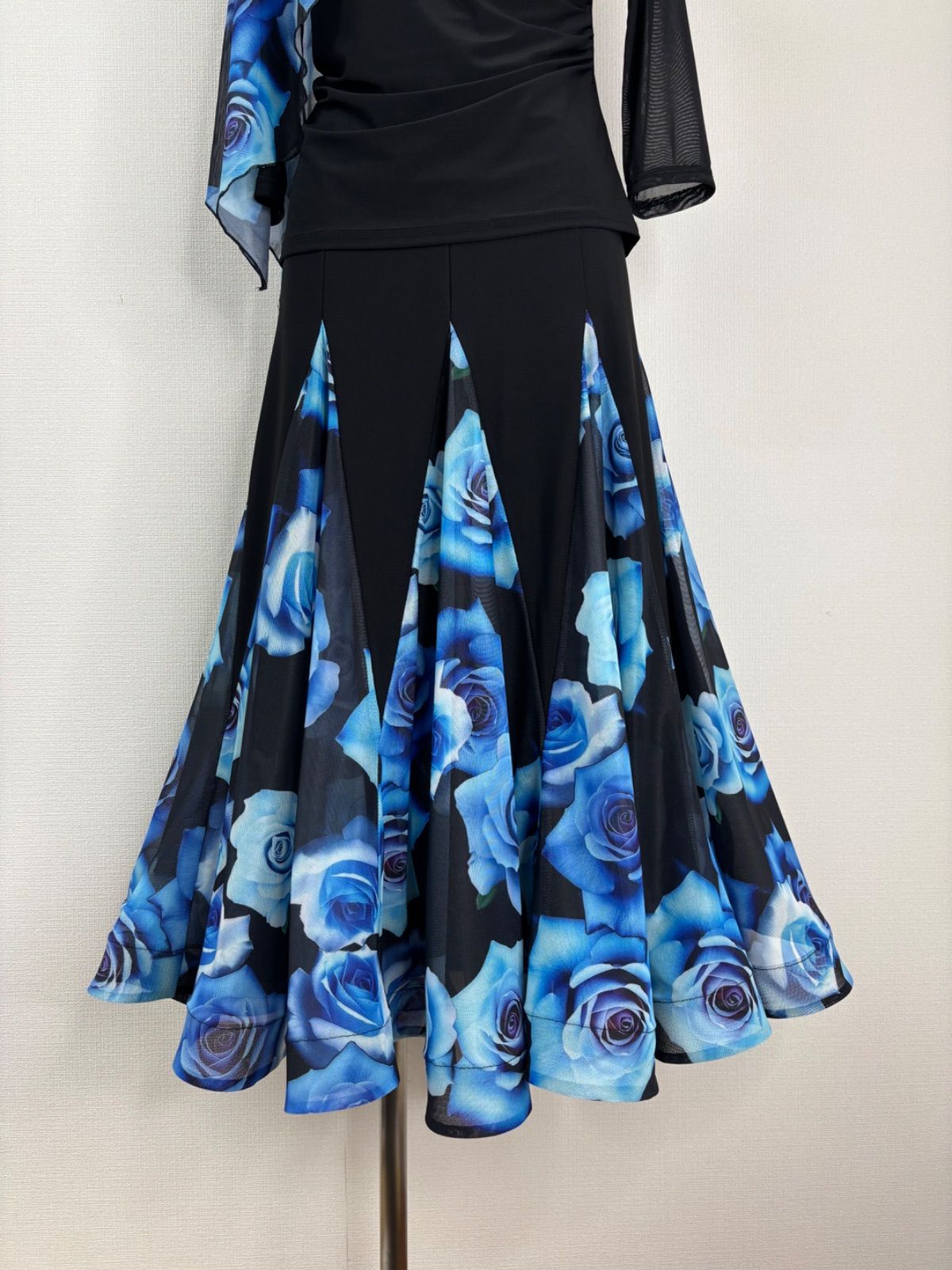 社交ダンス用ラテン衣装ゼブラ柄 社交ダンス用ラテン衣装ゼブラ柄 楽天