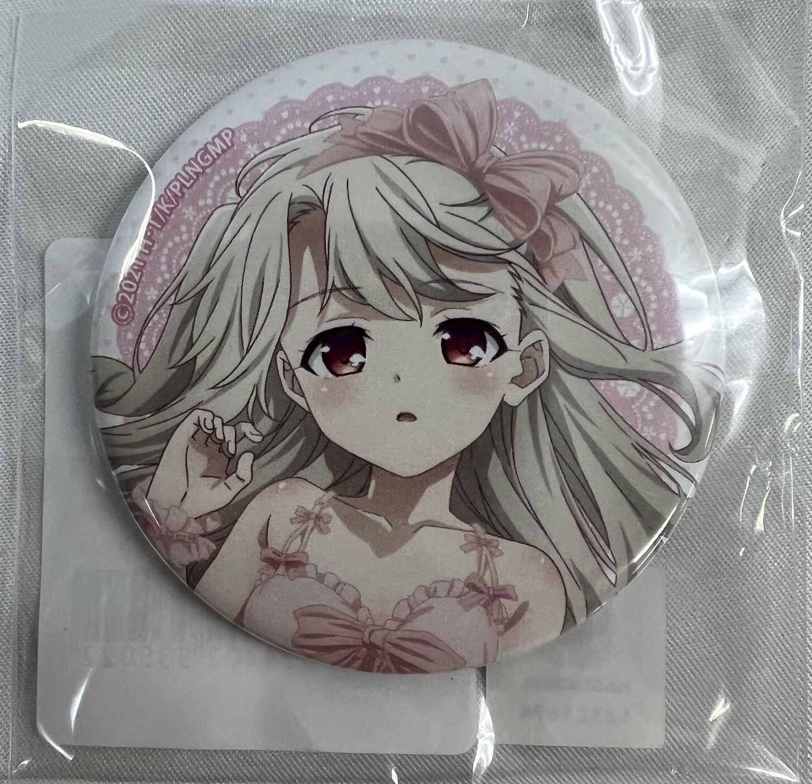 DMMスクラッチ プリズマイリヤ E賞 イリヤ 缶バッジ 未開封 DMMスクラッチ! 「Fate/kaleid liner プリズマ☆イリヤ