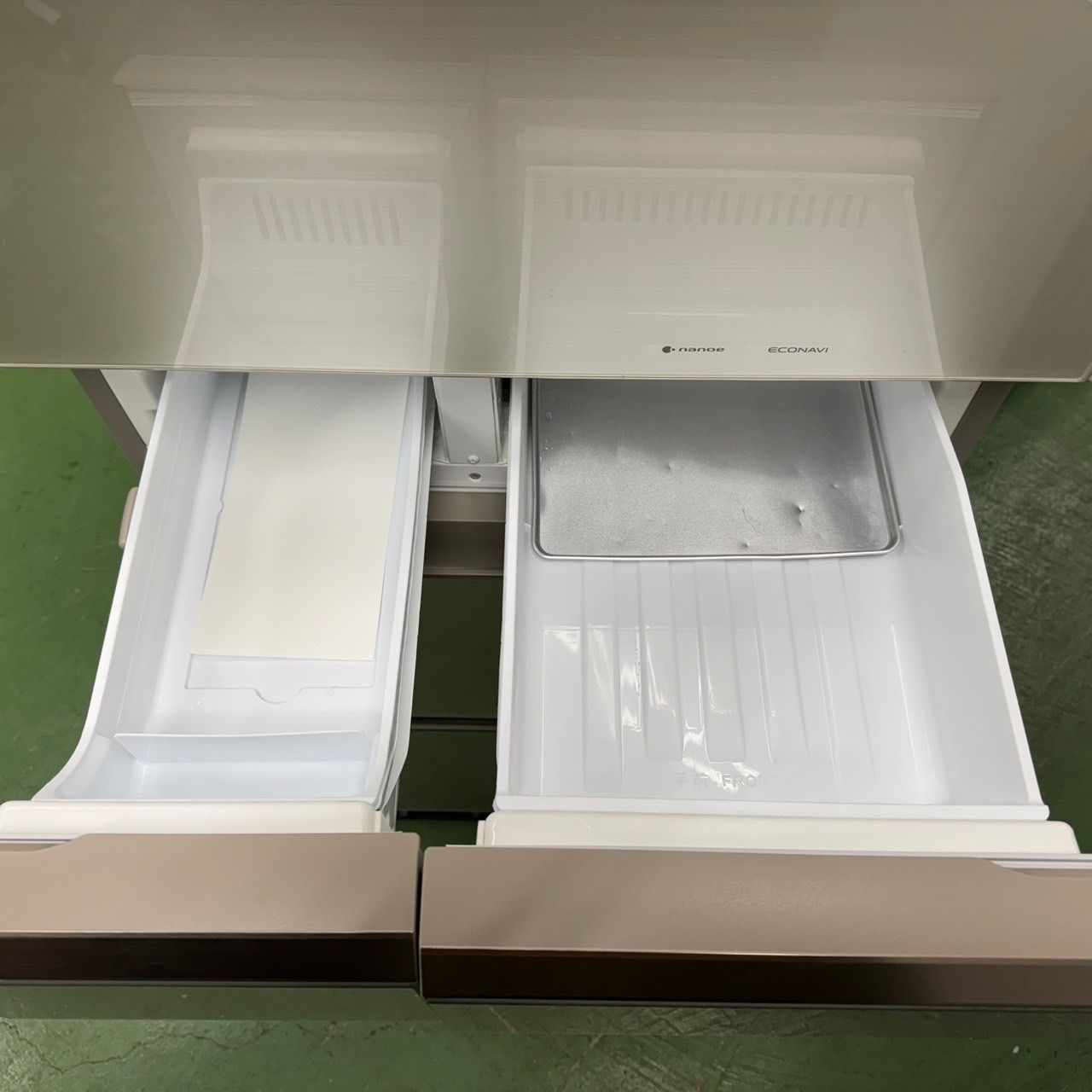 ゴールドカラー