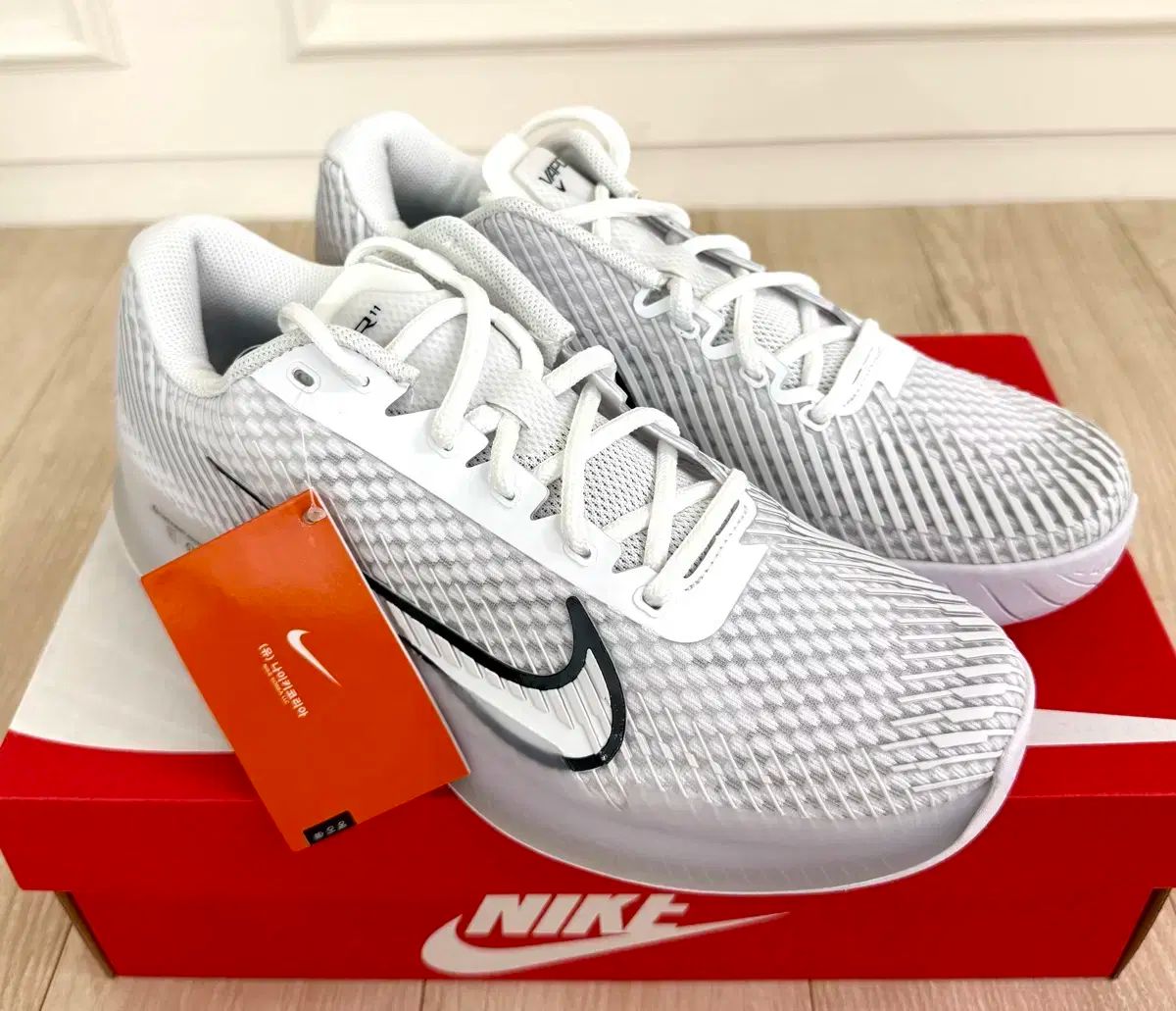 ナイキ NIKE コート ズーム ヴェイパー 9.5 ツアー プレミアム ZOOM