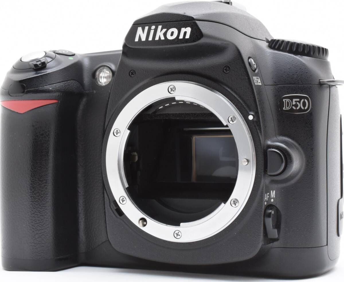 G25[6789C] Nikon D50 ボディ 【ショット数 18,726回】 G25[6789C] ニコン Nikon D50 ボディ 【ショット数 18,726回