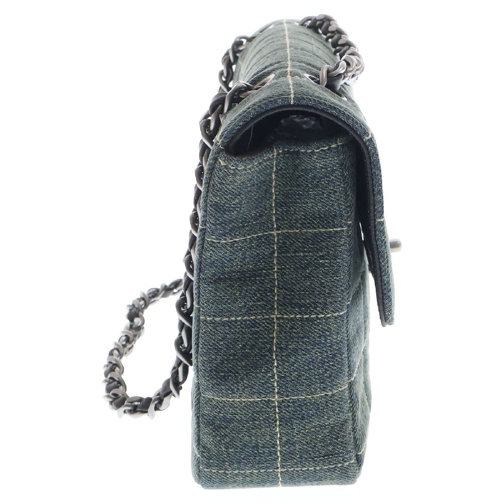 CHANEL シャネル