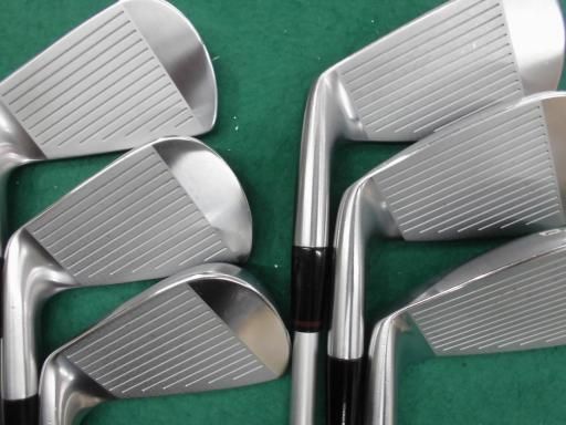 グローブライド ONOFF FORGED 2025 KURO 7S アイアンセット IR 純正特注シャフト フレックスS メンズ 男性用 右利き 右用 Cランク ゴルフクラブ
