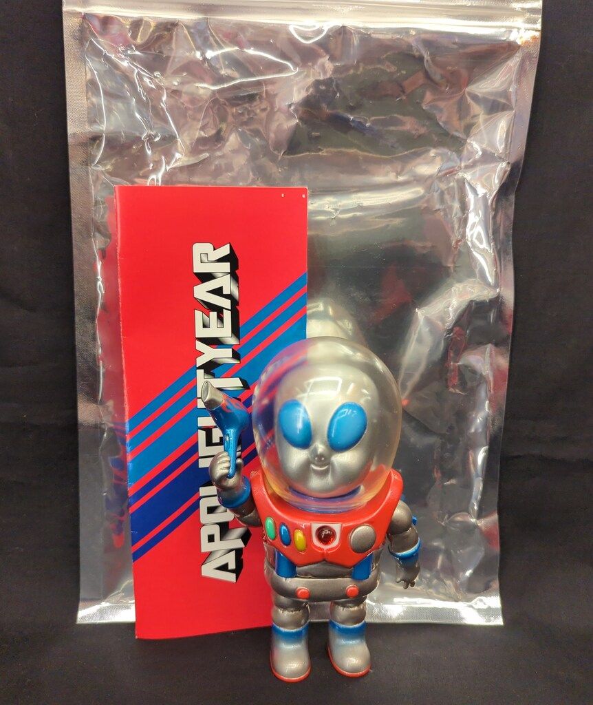 LIBERTYTOKYO APOLIGHTYEAR 赤