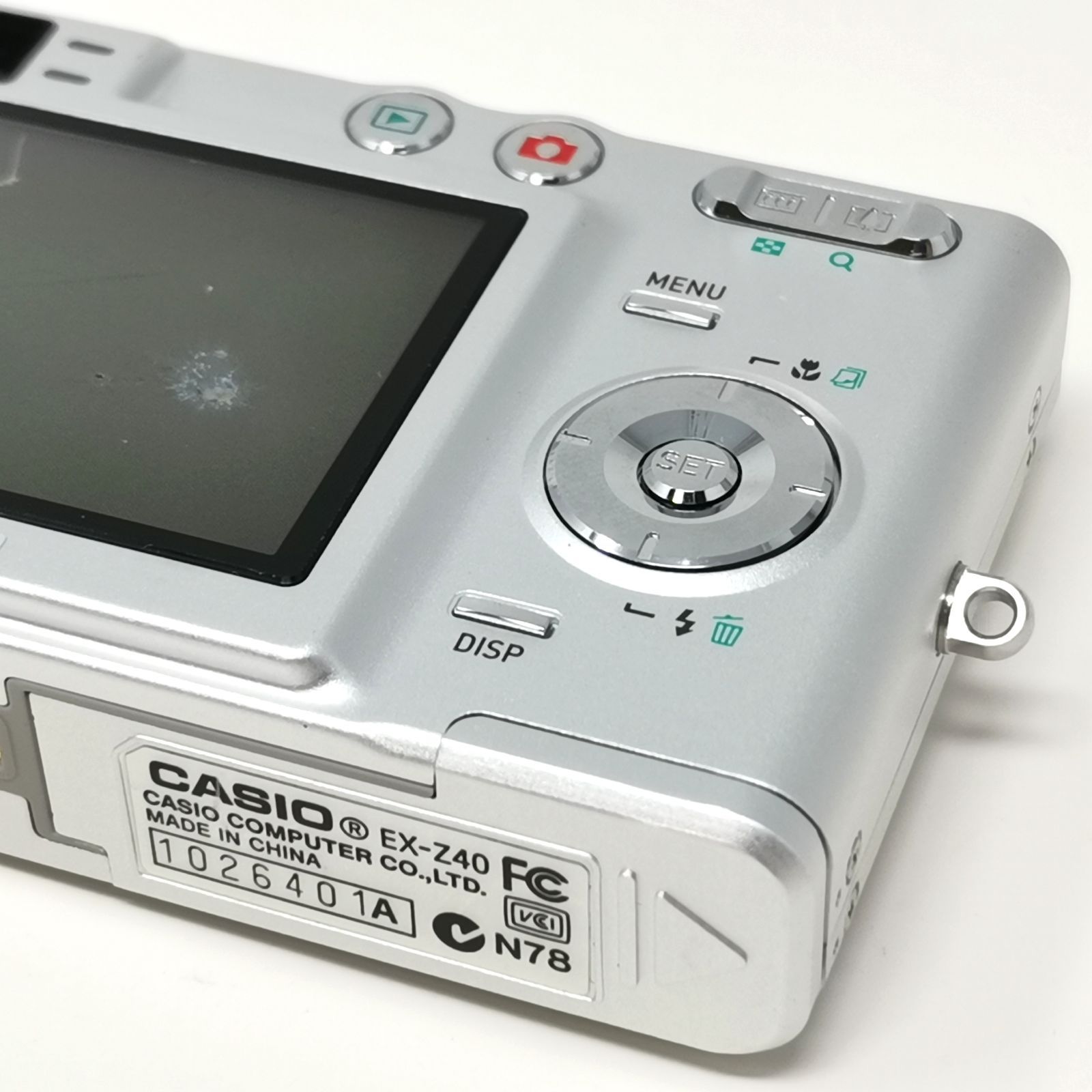 カシオ EXLIMEX-Z40 デジカメ エクシリム シルバー 充電器ないため動作