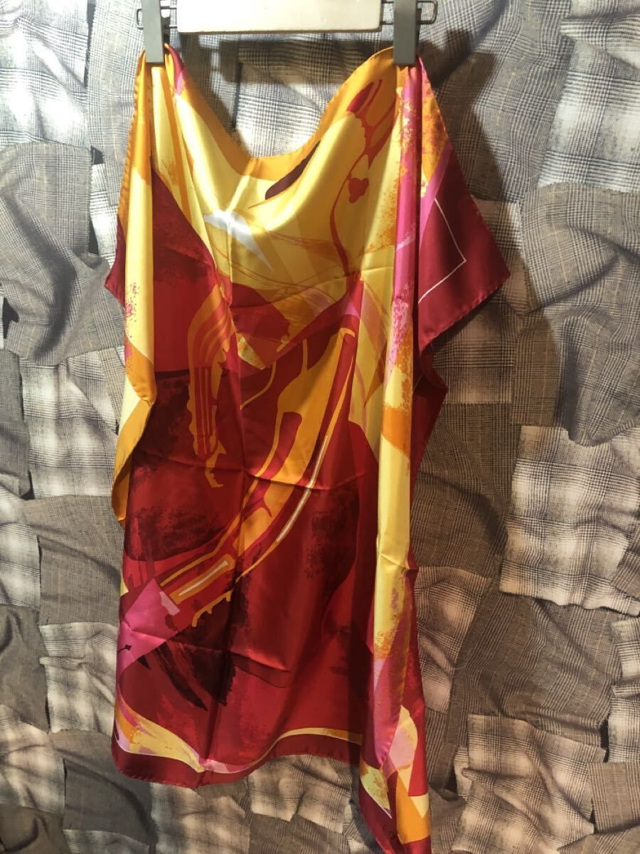 福岡 LOEWE ロエベ シルク スカーフ 総柄 レッド オレンジ イエロー FK