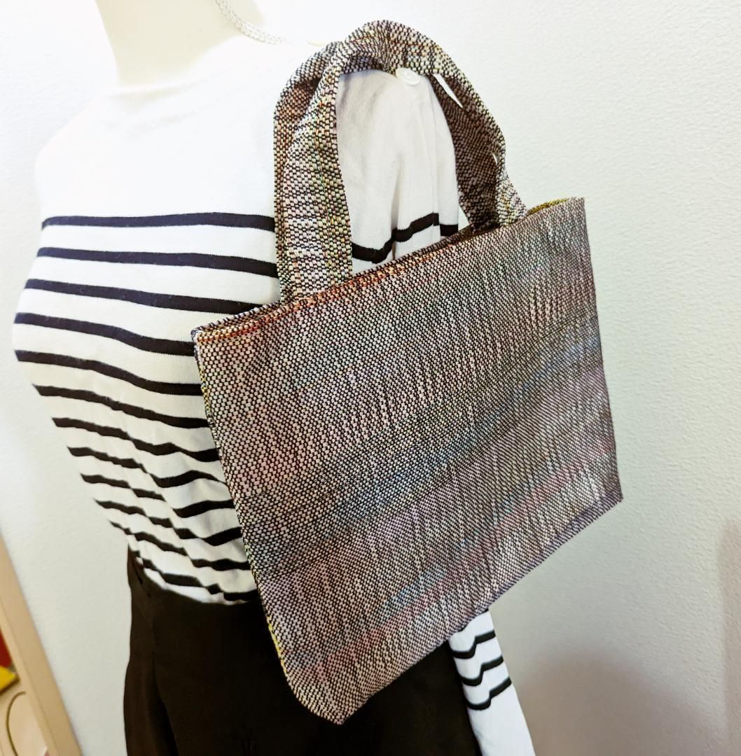 【安心のメルカリ便】帯締め・着物を解いて作った日常でも使用可能なリメイクバッグ 安心のメルカリ便】帯締め・着物を解いて作った日常でも使用可能