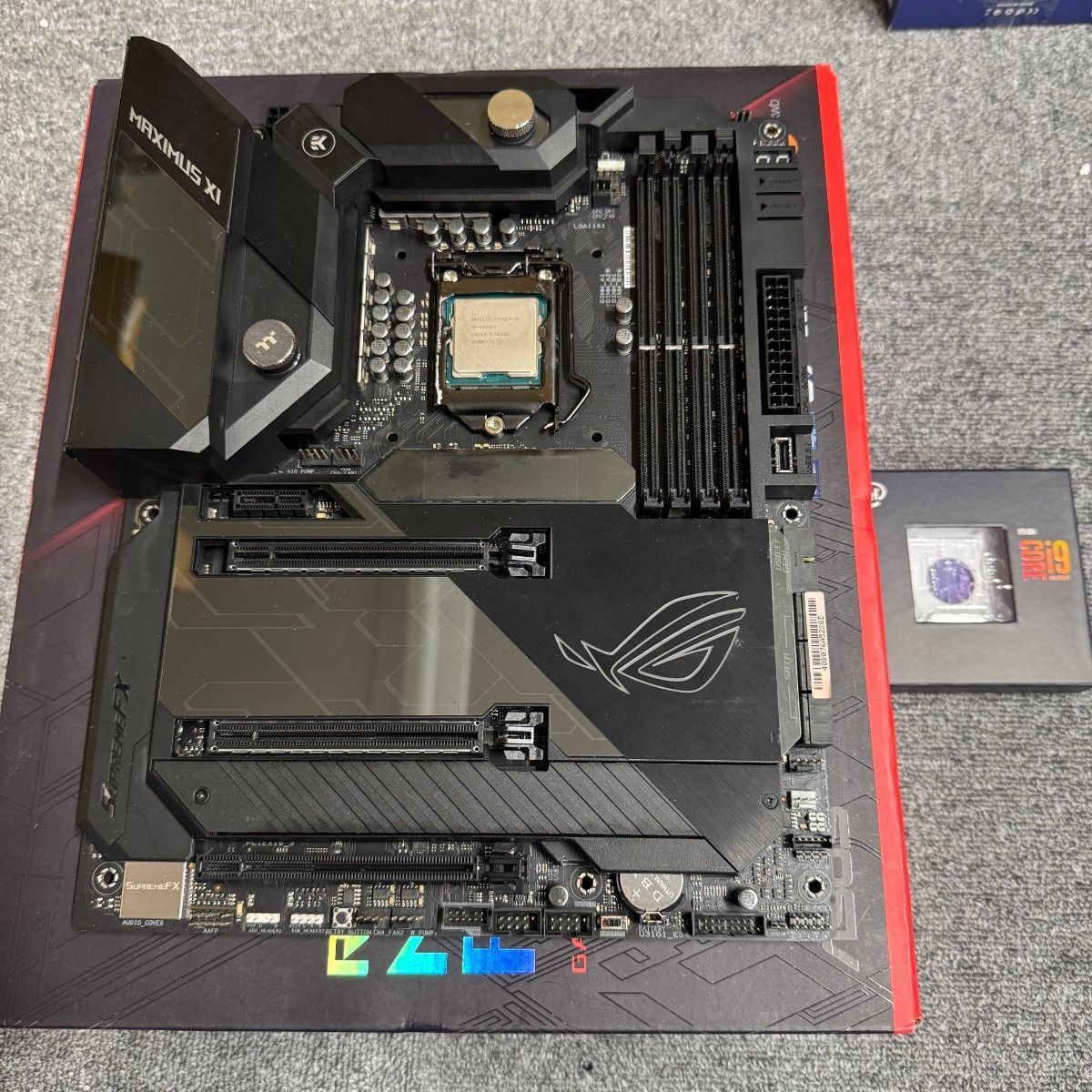 ASUS ROG MAXIMUS XI FORMULA Core i9 9900KF