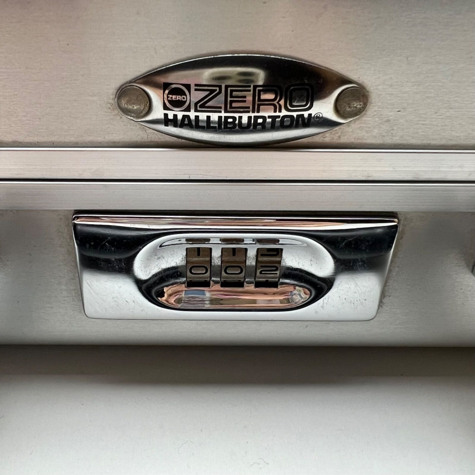 type ファッション ZERO HALLIBURTON attache case shoulder hook type ゼロハリーバートン  アタッシュケース ジュラミン ショルダーフック