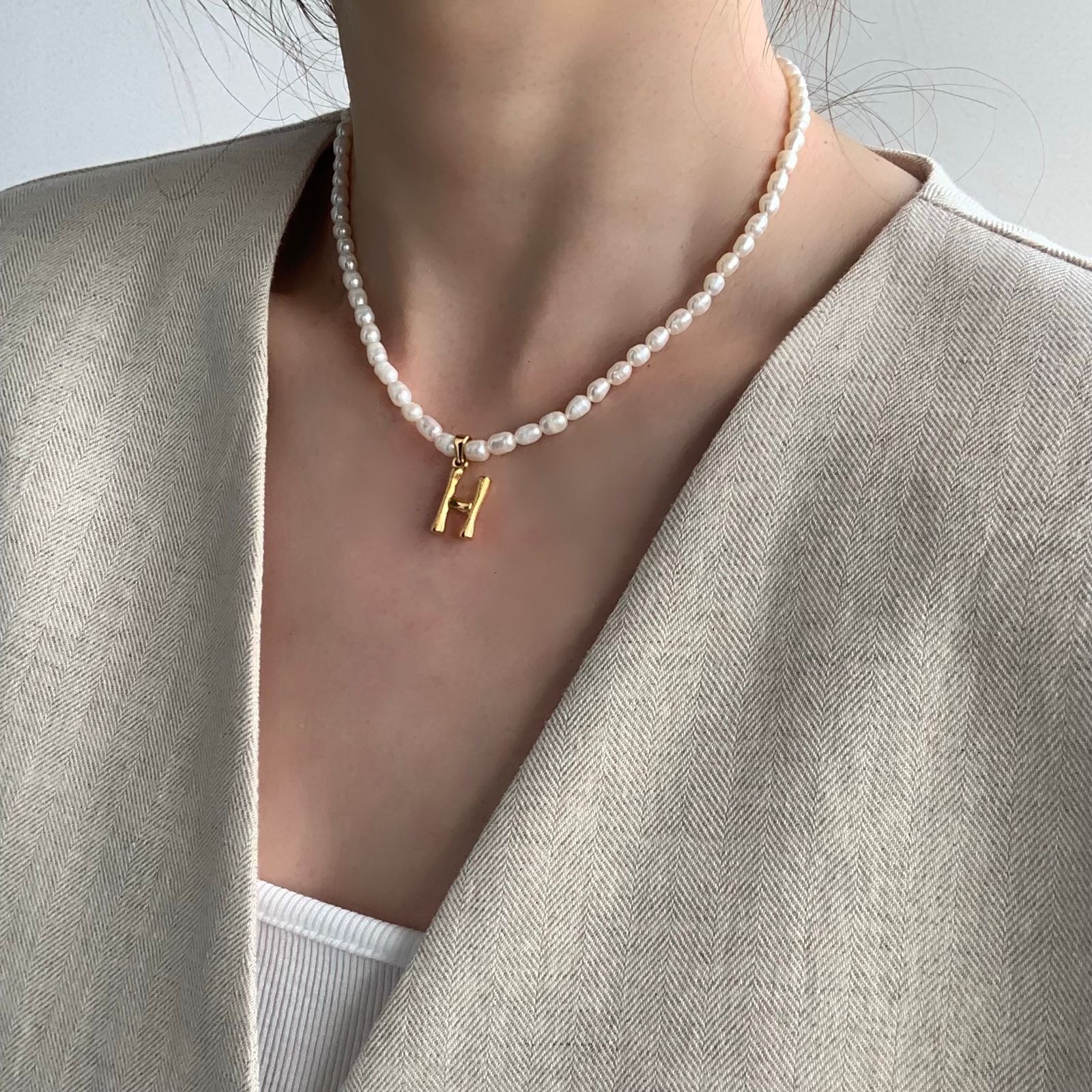 パールバンブーイニシャルネックレス　 ゴールド 　18k