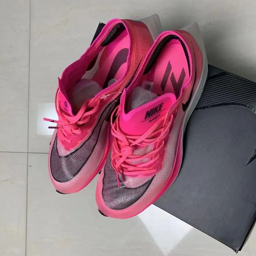 新品未使用 ナイキ Nike ZoomX Vaporfly Next%1 スニーカー