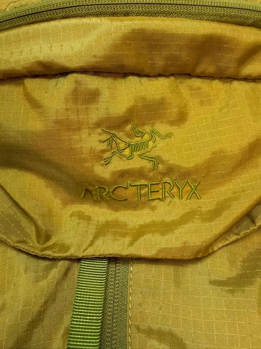 ALTRA35 スタイリッシュなバッグ