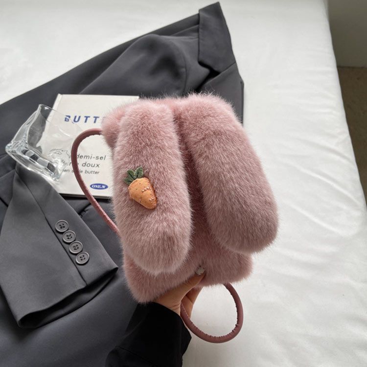 ★最終値下げ★ FOXEY ミンクファー パーティバッグ FOXEYミンクファーバッグ FOXEY ミンクファー パーティバッグ ☆最終