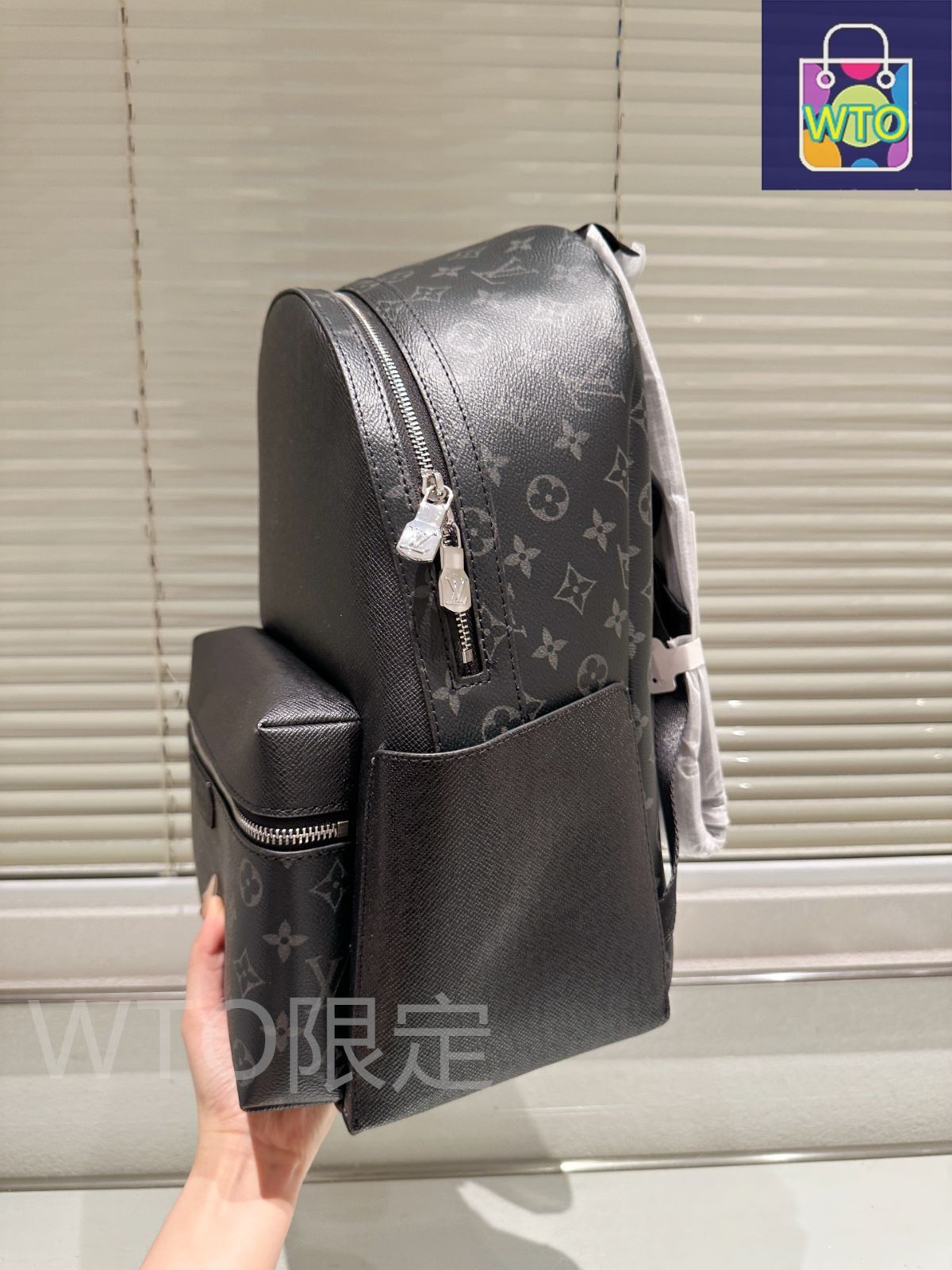 LOUIS VUITTON ルイ・ヴィトン　メンズ カットソー　本物保証 ネクタイ・LV ブラゾン ドット S00｜ルイ・ヴィトン 公式サイト